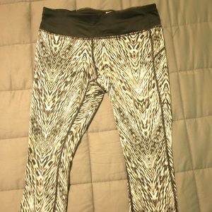 Nike Dri-fit Capri leggings 🖤🏋🏽‍♀️🧘🏼‍♀️